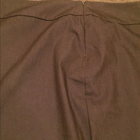 New York and Company Skirt Suit Size XL/18 - Picture 6 of 8